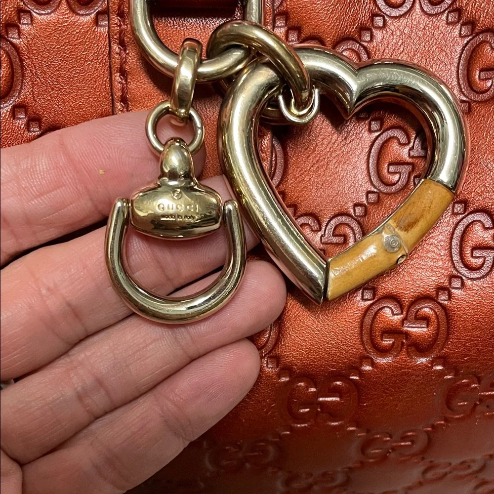 Gucci red GG logo with gold horsebit and gold bamboo heart charms Leather Tote - Picture 3 of 15
